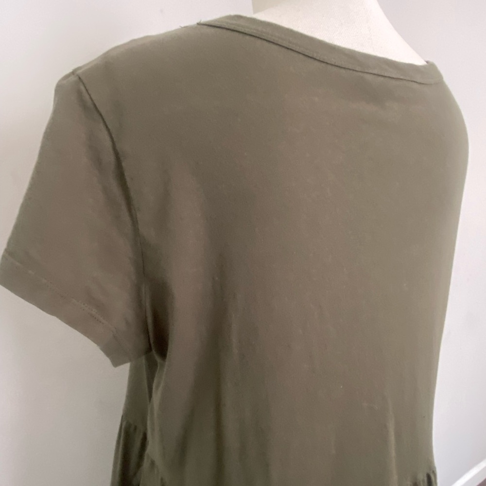 Time and Tru Green Short Sleeve Tiered Dress - Picture 4 of 7